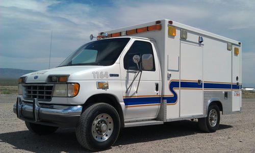 No reserve- 1993 ford e-350 xlt 7.3l diesel ambulance- low miles srw