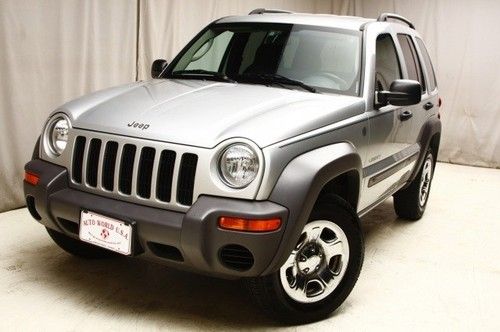 2004 jeep liberty sport 4wd 3.7lengine tintedwindows cruisecontrol we finance!!