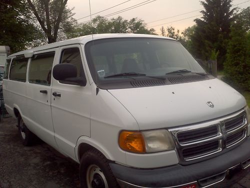 Very clean ,one owner 15 passenger van low 70kmiles ideal for daycare or churuch