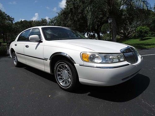 Very nice 2002 signature - one owner, florida car, pearl white, 76k miles
