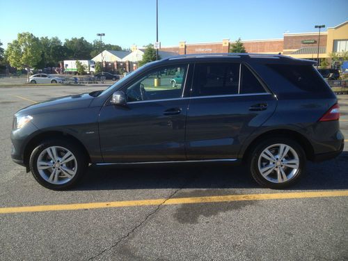 2012 mercedes-benz ml350w4 steel gray, excellent condition, loaded
