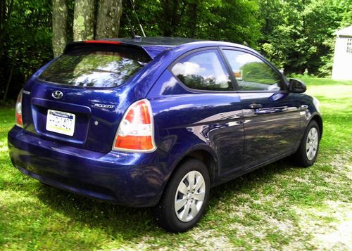 Find used 2009 Hyundai Accent GS Hatchback 2Door 1.6L in