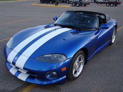 1997 dodge viper rt/10- 1 of 53 blue and white