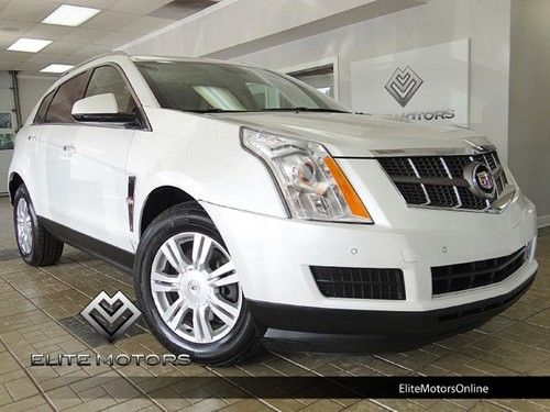 2010 cadillac srx awd luxury collection navi back-up cam htd sts pano roof mint