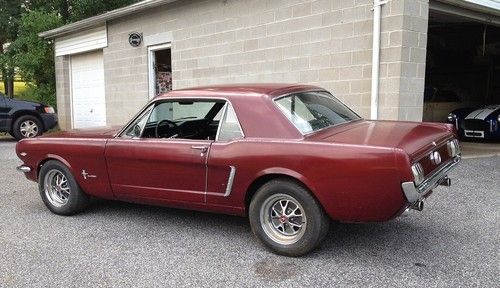 1965 ford mustang 289 v8 auto, power steering, runs and drives well, see videos