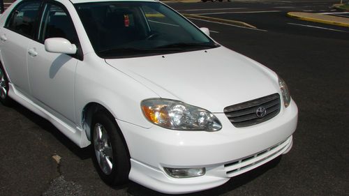 Toyota corola s, 2004, in very good condition! a must see!