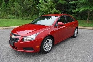2011 red eco w/1xf auto a/c all power 33k miles fact warranty v nice no reserve