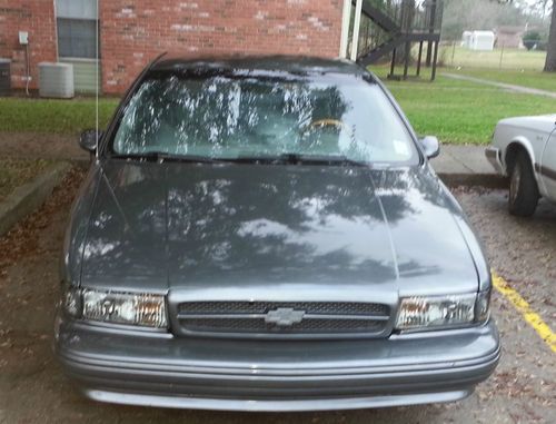 1995 chevrolet impala  sedan 4-door 5.7l