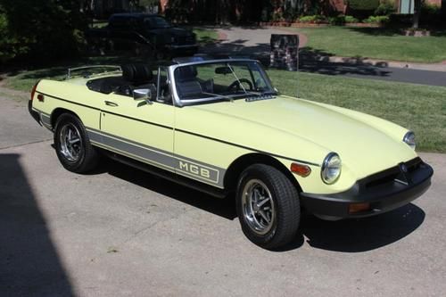 Citron yellow 1977 mgb roadster, great condition, needs nothing,