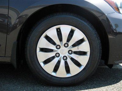 LX 2.4L CD Front Wheel Drive Power Steering 4-Wheel Disc Brakes Wheel Covers A/C, US $19,895.00, image 23