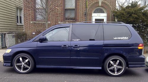 2003 honda odyssey lx navigation 61/2 pioneers 15" tv and dvd player .