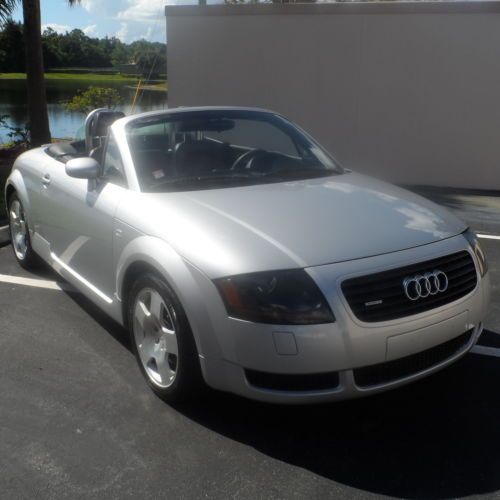 Silver 6 spd manual trans awd 4 cylinder 1.8l turbo charged engine abs brakes