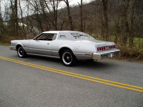 1976 ford thunderbird .. one of a kind .. 31k miles .. one of the best on ebay .