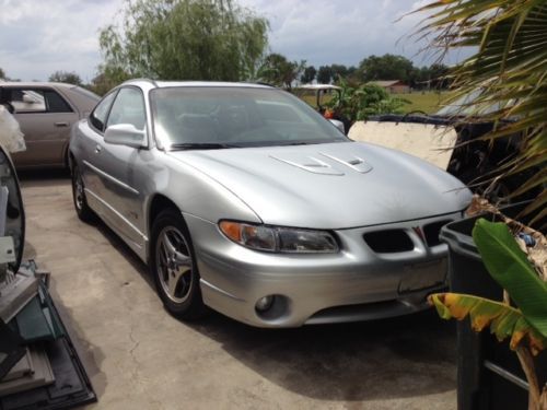 2000 pontiac grand prix gtp coupe daytona 500 edition