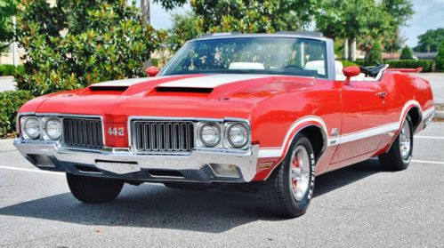 Simply the best that can be found 70 oldsmobile 442 w-30  convertible clone a/c