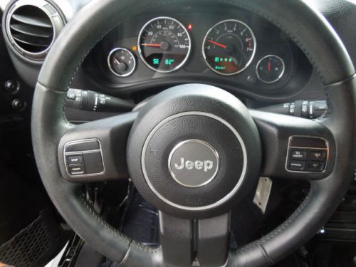 2011 jeep wrangler unlimited sport