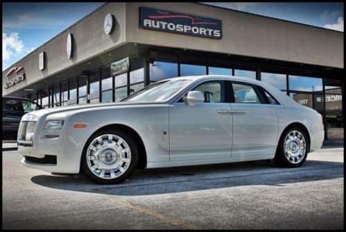 2013 rolls-royce ghost sedan carrara white pearl