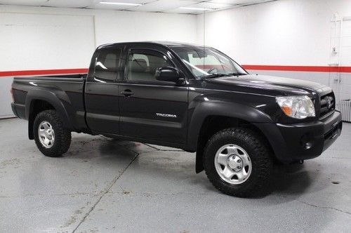05 tacoma access cab 2.7l 4-cylinder 5-speed manual 4x4 4wd tow pack one owner