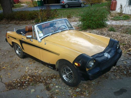 1976 mg midget - mechanically solid - needs body work and paint