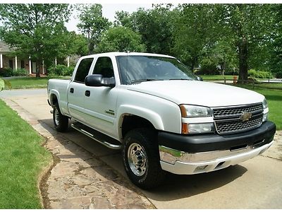 2005 chevrolet 2500hd diesel, crewcab 4x4 oklahoma truck!