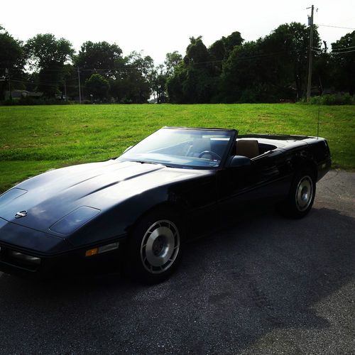 Corvette convertible black auto low miles no reserve every thing works