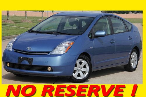 2006 toyota prius hybrid,back up camera,clean title,jbl,no reserve!!
