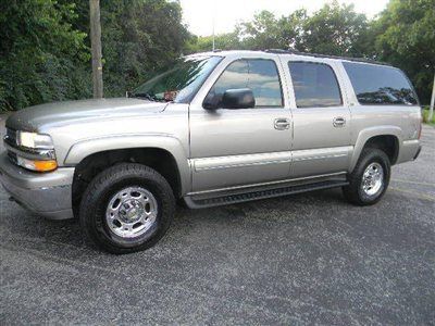 03 chevy suburban 2500 lt 4x4...8.1 v8 beast...so rare and this 1 has it all!wow