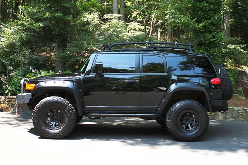 Sell used FJ Cruiser - LONG TRAVEL - COILOVERS - KENWOOD ...