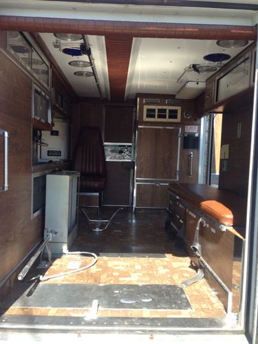 Ambulance For Sale >> Sell used 1990 Ford F350 7.3 DSL Type I Ambulance in ... Ambulance For Sale >> Sell used 1990 Ford F350 7.3 DSL Type I Ambulance in ...