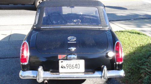 1965 mg midget black with wire wheels,2dr convt