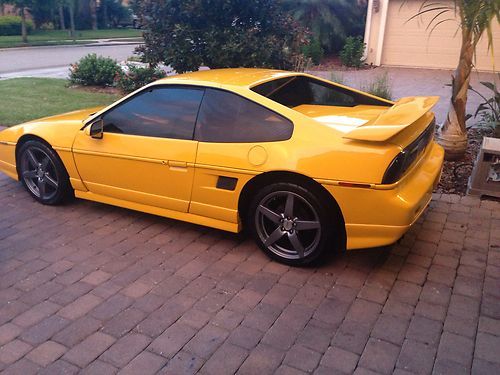 1986 fiero gt pearl yellow show car mint condition