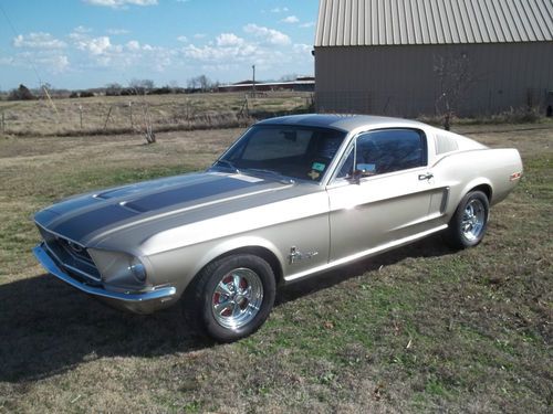 1968 fastback mustang, 4 speed, original or make shelby,gt clone