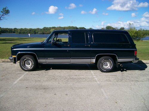 1991 chevrolet suburban 1-owner chevy truck v8 suburban not silverado