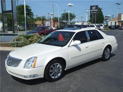 Cadillac dts premium certified sunroof bose chrome wheels heated leather seats