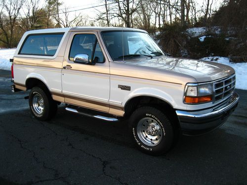 1996 bronco 88k act. miles 5.8 liter v8 tow package_100%rust free_ original!