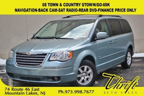 08 town &amp; country stow/n/go-69k-navigation-back cam-sat radio-rear dvd playere