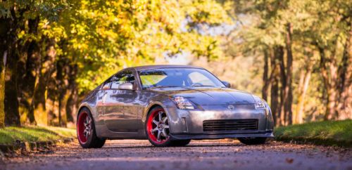 Hot 2005 nissan 350z coupe 2-door 3.5l clean!!!! must see  volk racing hid led
