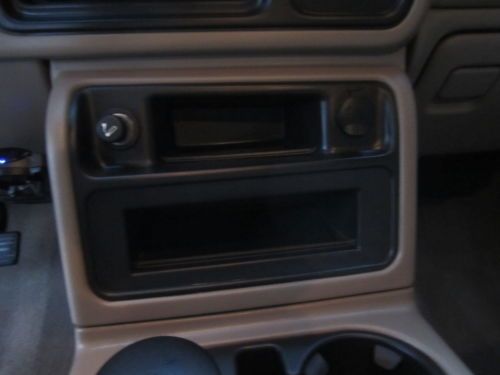 Sell used 05 GMC SIERRA 2500 HD 4X4 CREW CAB SLT DURAMAX ...