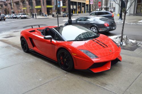 Msrp $277,995.00 1-owner rosso mars performante lp570-4  low miles