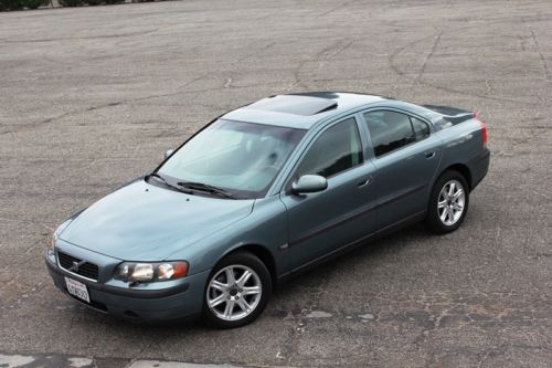 2002 volvo s60 extra clean one owner no reserve