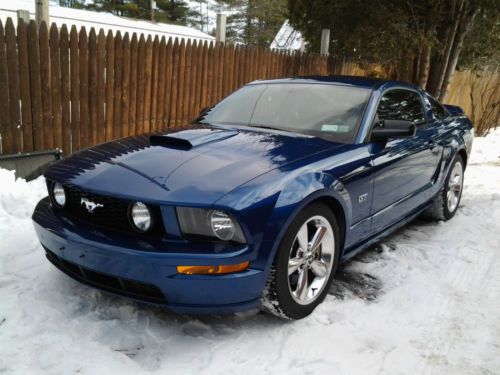 2007 ford mustang gt coupe 2-door 4.6l