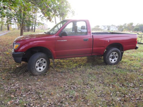 1996 toyota tacoma  4wd dlx standard cab pickup 2-door 2.4l