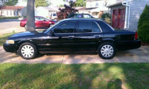 2006 ford crown victoria police interceptor black with street appearance package