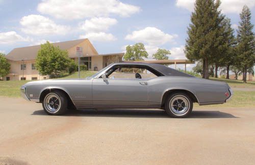 1969 buick riviera original owner grey black vinyl top black interior,