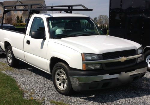 Chevrolet silverado 1500, white, ladder racks, good condition, 2 door