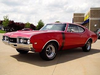 1968 red olds 442 4spd manuel! super nice numbers matching! runs great! must see