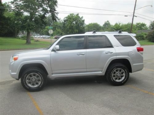 2011 toyota 4runner 4wd sr5 sr 5 one owner! lifted/tires/roof nice!!!