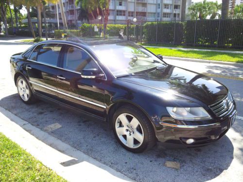 2004 volkswagen phaeton w12 sedan 4-door 6.0l bentley engine