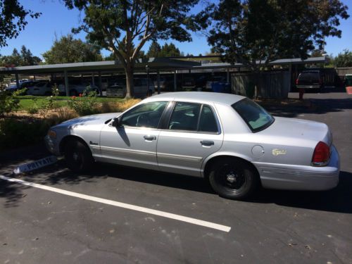 1998 ford crown victoria lx sedan 4-door 4.6l