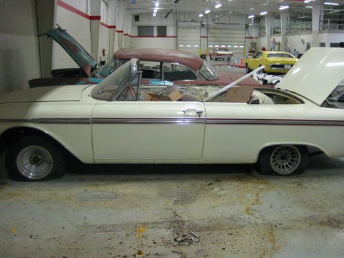 1962 ford galaxie 500 sunliner convertible, rare,  390 tri-power, 4 speed